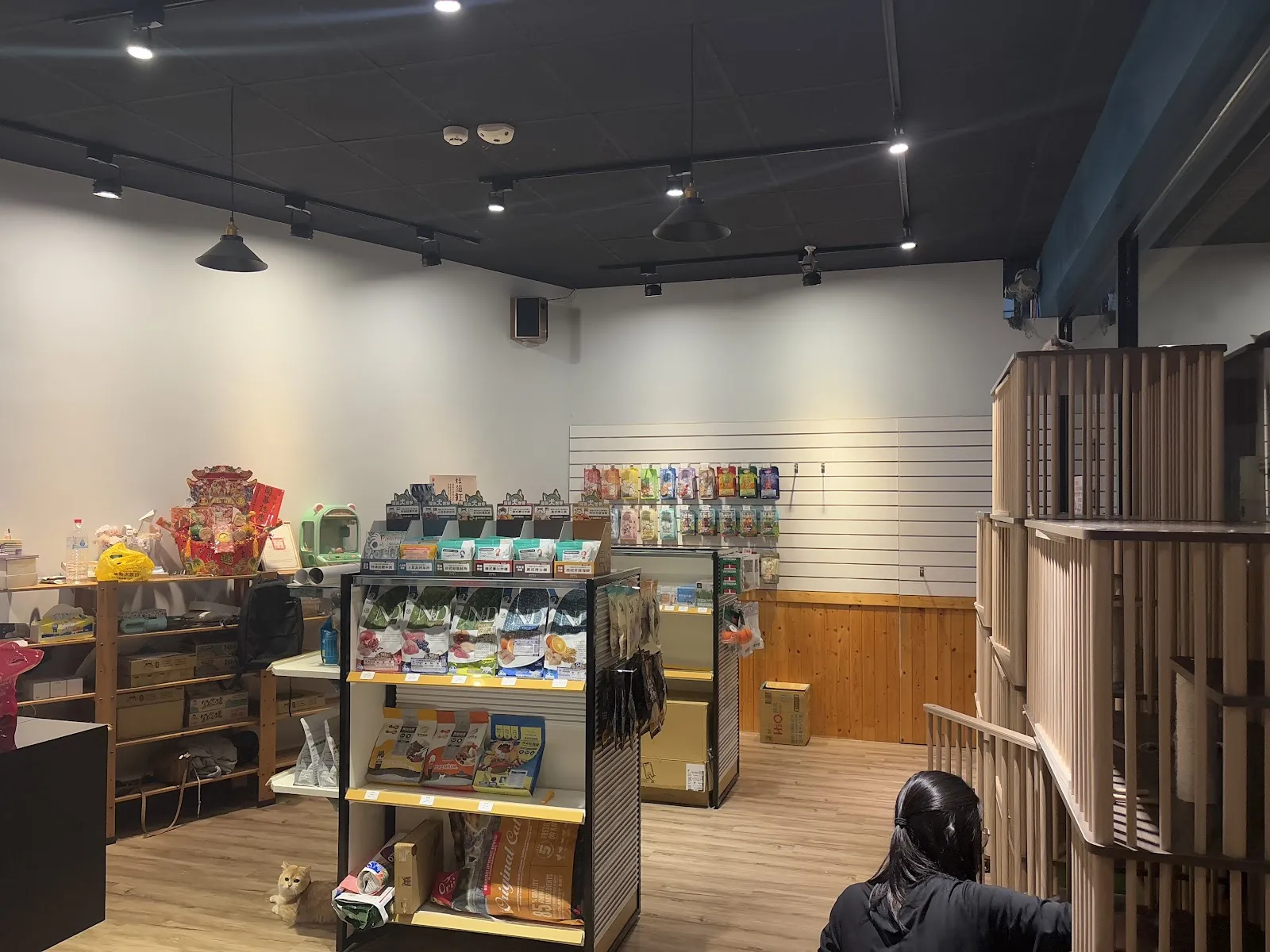 睦眠貓旅店
